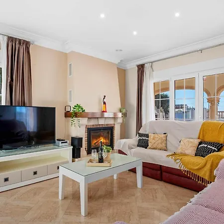 Gema - Plusholidays Villa Calp