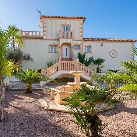 Gema - Plusholidays Calp