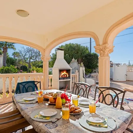 Gema - Plusholidays * Calp
